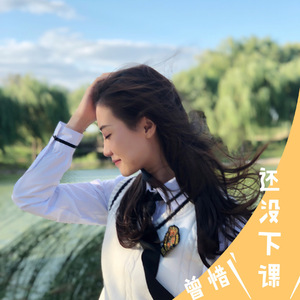 精灵母女
